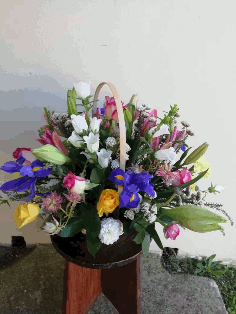 Basket from R800 Basket from R800